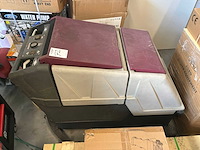 Minuteman mc260026ce schrobmachine - afbeelding 2 van  4