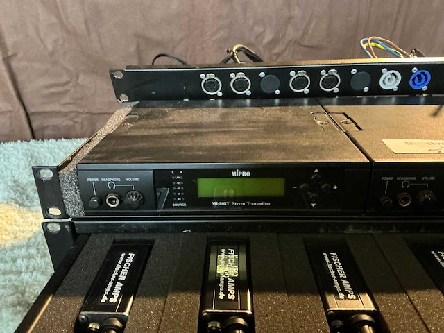 Mipro mi 808t in ear microfoonsysteem (2x) - afbeelding 4 van  9