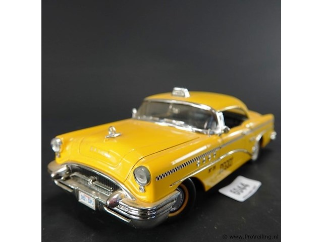 Mira 1/18 yellow cab buick century taxi uit 1955. - afbeelding 1 van  7