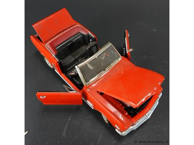 Mira solido1964 1/2 ford mustang convertible - afbeelding 8 van  10