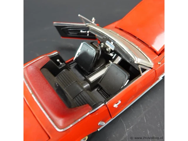 Mira solido1964 1/2 ford mustang convertible - afbeelding 9 van  10