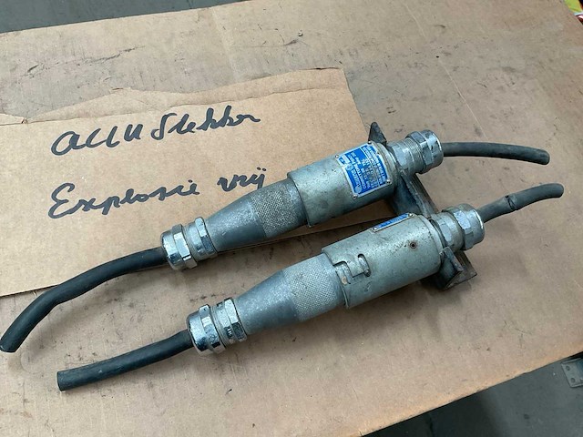 Miretti accu stekker - afbeelding 2 van  4