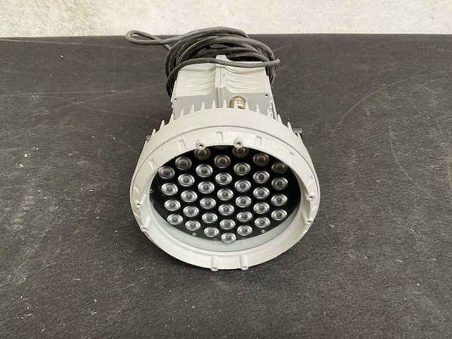Miriam rgb ip65 led 35° spotlight (10x) - afbeelding 1 van  3
