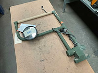 Mirror assembly and mount - afbeelding 1 van  6