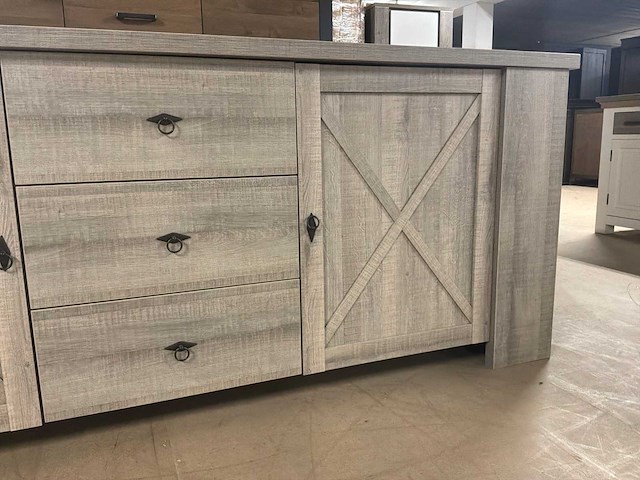 Missi dressoir - afbeelding 3 van  18