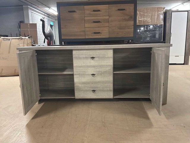 Missi dressoir - afbeelding 7 van  18