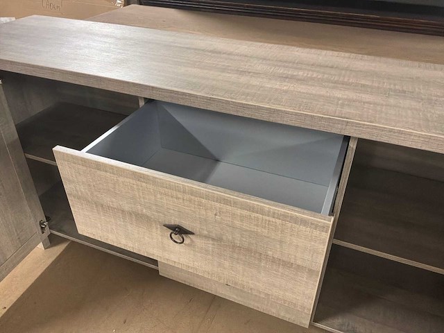 Missi dressoir - afbeelding 8 van  18