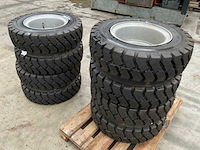 Mitas fl-08 dubbellucht met velg voor wacker neuson ew65 mobiele midigraafmachine (4x) - afbeelding 2 van  6