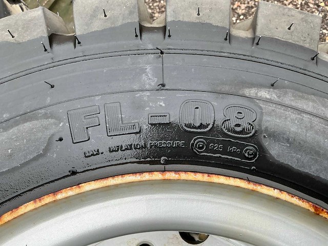 Mitas fl-08 dubbelwiel set band, wiel en velg ongebruikt - afbeelding 3 van  12