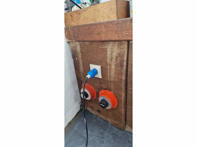 Mitchell - 31 - motor yacht - 1979 - afbeelding 8 van  18