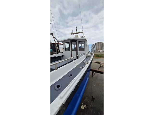 Mitchell - 31 - motor yacht - 1979 - afbeelding 12 van  18