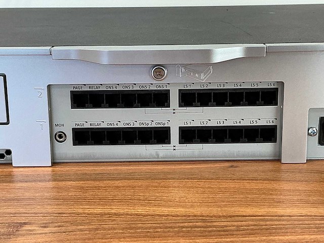 Mitel - 3300 cx ii - ip-pbx controller - afbeelding 5 van  6
