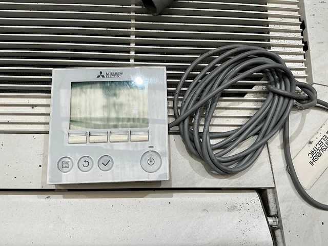 Mitsubischi - 2016 - suz-ka50va5 + mxz-3d54va2 - airconditioning - afbeelding 12 van  14