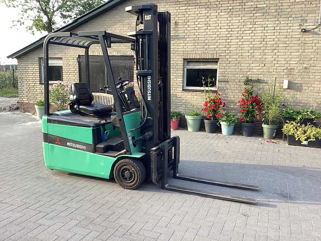 Mitsubishi - 2004 - fb16k - vorkheftruck - afbeelding 1 van  33