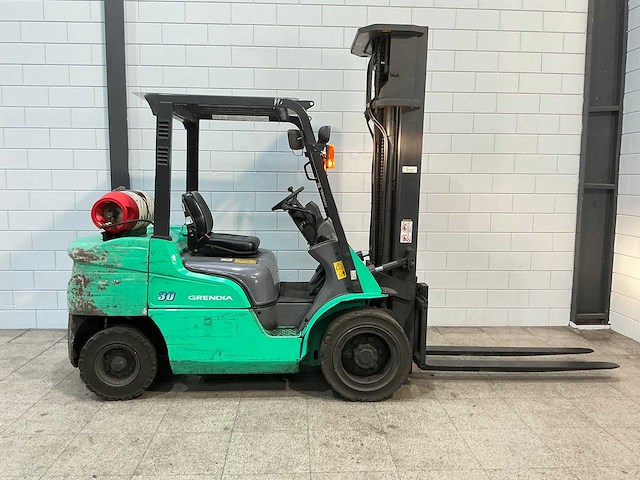 Mitsubishi - 2008 - fg30n - vorkheftruck - afbeelding 9 van  14