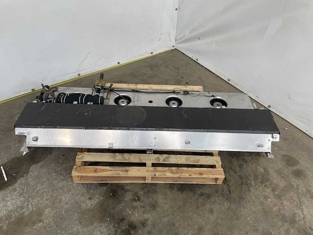 Mitsubishi - 2011 - ut005ae-ev - verdamperunit - afbeelding 1 van  7