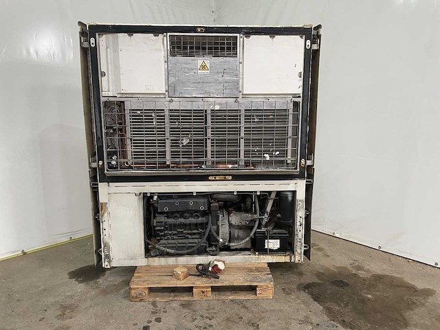 Mitsubishi - 2013 - pegasus tfv2000d - koel unit - afbeelding 13 van  22