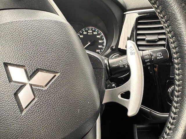 Mitsubishi - 2014 - outlander - 2.0 phev business ed - 2-tvn-94 - afbeelding 7 van  16