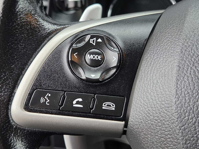 Mitsubishi - 2015 - outlander - 2.0 phev be x-line - 2-zpf-87 - afbeelding 7 van  25