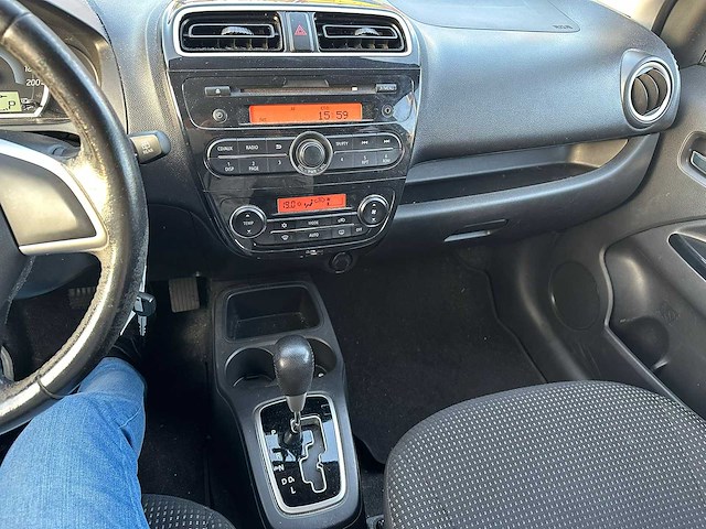 Mitsubishi - 2015 - space star - automaat - 1.0 bright - personenauto - afbeelding 3 van  5