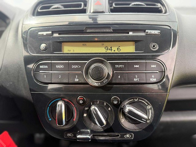 Mitsubishi - 2017 - space star - 1.0 cool+ - pg-361-b - personenauto - afbeelding 3 van  11
