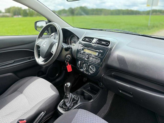 Mitsubishi - 2017 - space star - 1.0 cool+ - pg-361-b - personenauto - afbeelding 11 van  11