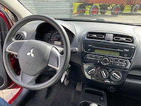 Mitsubishi - 2019 - space star - personenauto - afbeelding 13 van  19