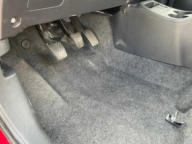 Mitsubishi - 2019 - space star - personenauto - afbeelding 14 van  19