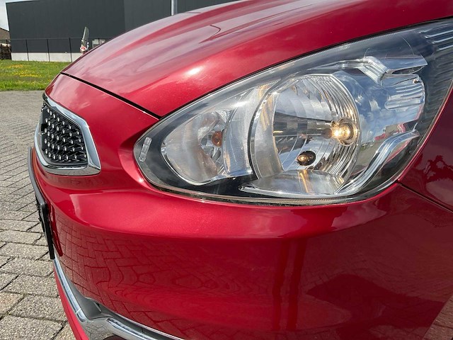 Mitsubishi - 2019 - space star - personenauto - afbeelding 6 van  30
