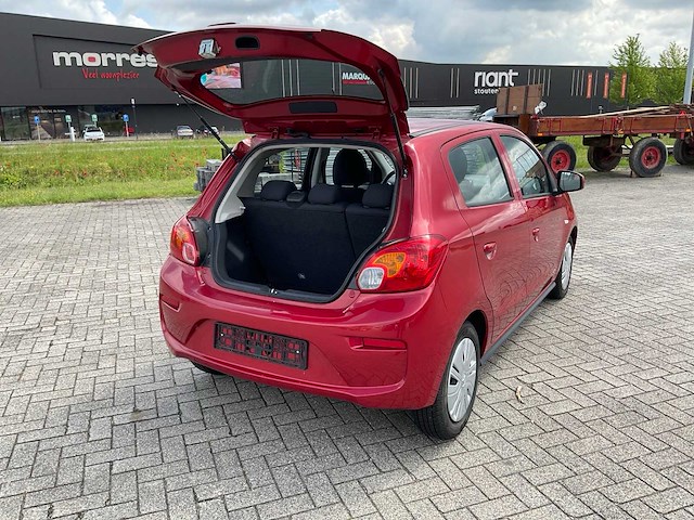 Mitsubishi - 2019 - space star - personenauto - afbeelding 29 van  30