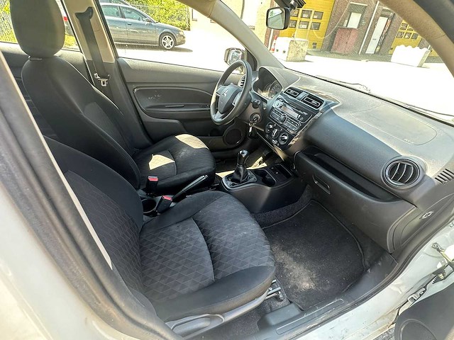 Mitsubishi - 2020 - space star - 1.0 cool+ - personenauto - afbeelding 4 van  19