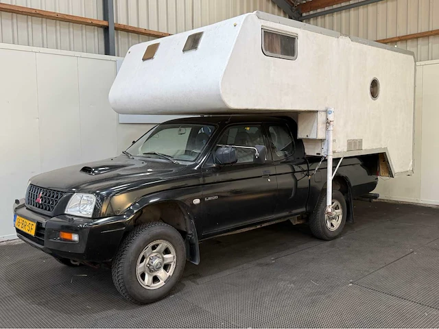 Mitsubishi - 4x4 - l 200 2.5 tdi club cab - camper - 2004 - afbeelding 1 van  50