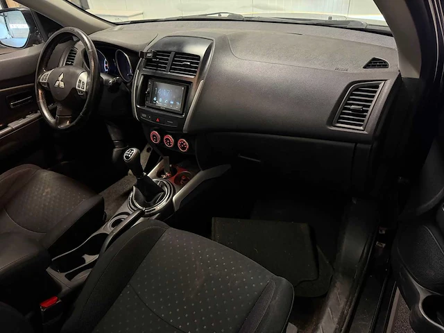 Mitsubishi - asx - 1.6 intense cleartec -65-stf-7 - 2011 iaw - afbeelding 21 van  22