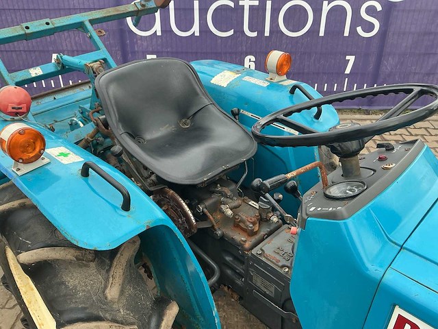 Mitsubishi - d2350 - compacttractor - afbeelding 1 van  1