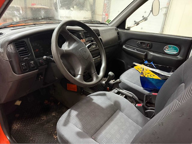 Mitsubishi - l 200 - 4x4 - ex reddingsbrigade - bedrijfswagen - 2006 - afbeelding 8 van  35