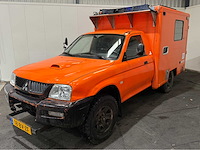 Mitsubishi - l 200 - 4x4 - ex reddingsbrigade - bedrijfswagen - 2006 - afbeelding 1 van  35