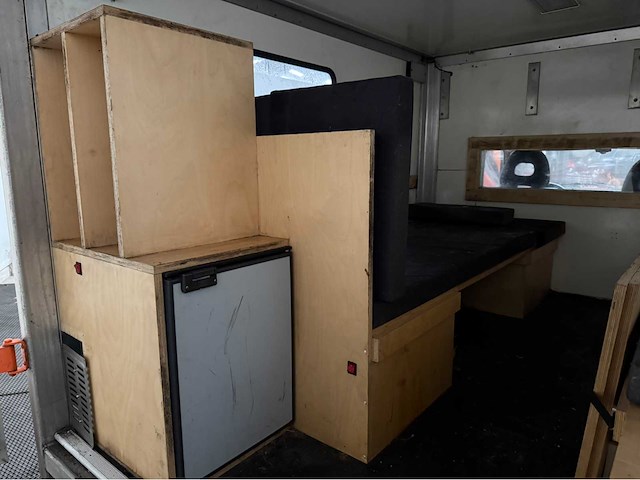 Mitsubishi - l 200 - 4x4 - ex reddingsbrigade - bedrijfswagen - 2006 - afbeelding 13 van  35