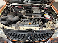 Mitsubishi - l 200 - 4x4 - ex reddingsbrigade - bedrijfswagen - 2006 - afbeelding 18 van  35