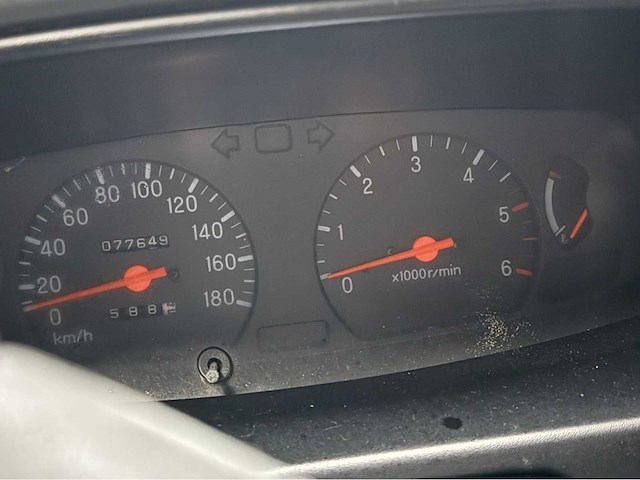 Mitsubishi - l 200 - 4x4 - ex reddingsbrigade - bedrijfswagen - 2006 - afbeelding 19 van  35