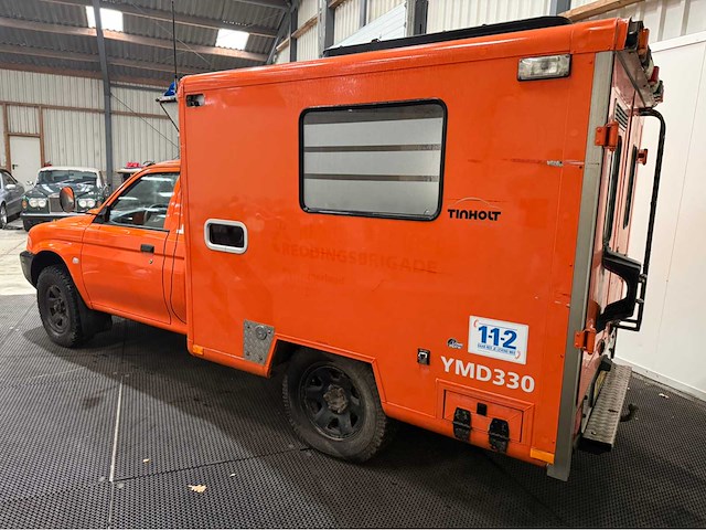 Mitsubishi - l 200 - 4x4 - ex reddingsbrigade - bedrijfswagen - 2006 - afbeelding 31 van  35