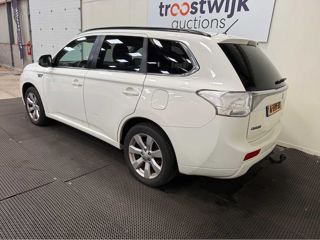 Mitsubishi - outlander - 2.0 phev - business ed - personenauto - 2014 - afbeelding 5 van  31