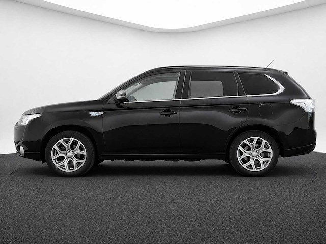 Mitsubishi - outlander - 2.0 phev instyle - 2-slh-57 - 2013 iaw - afbeelding 6 van  13