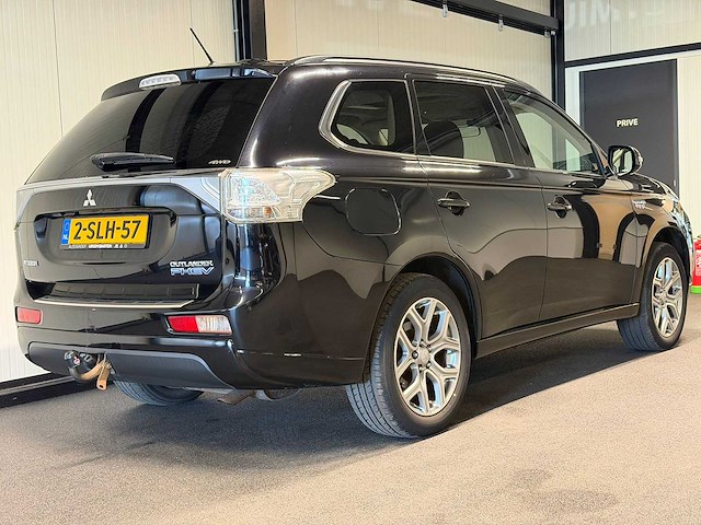 Mitsubishi - outlander - 2.0 phev instyle - 2-slh-57- 2013 iaw - afbeelding 19 van  28