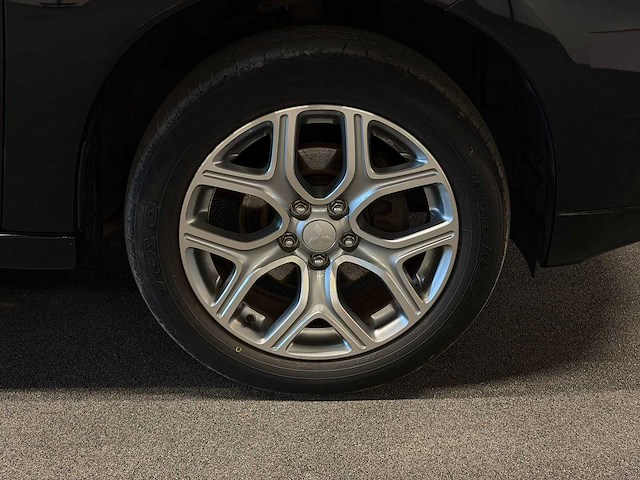 Mitsubishi - outlander - 2.0 phev instyle - 2-slh-57- 2013 iaw - afbeelding 20 van  28