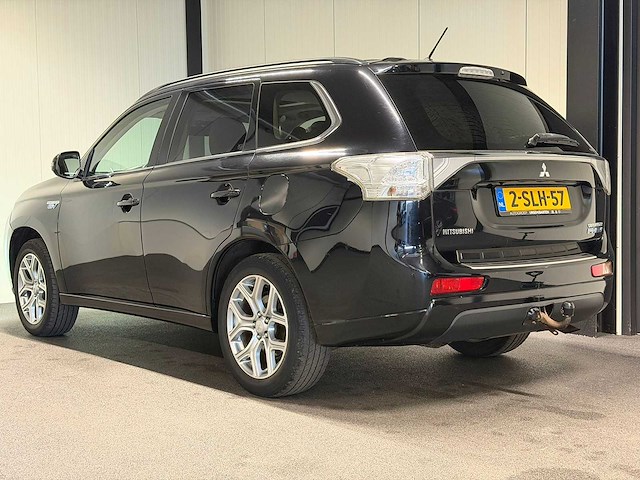 Mitsubishi - outlander - 2.0 phev instyle - 2-slh-57- 2013 iaw - afbeelding 22 van  28
