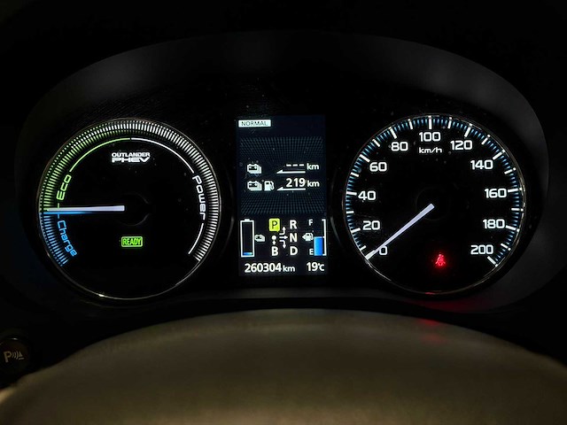 Mitsubishi - outlander - 2.0 phev instyle - 2-slh-57- 2013 iaw - afbeelding 24 van  28