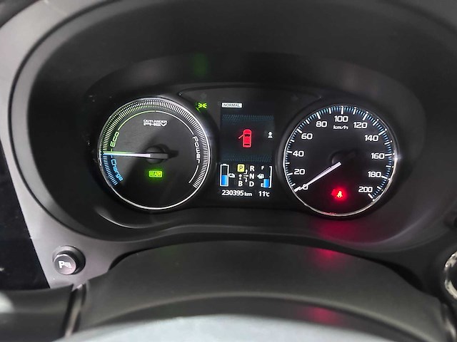 Mitsubishi - outlander - 2.0 phev instyle - 6-trz-39- 2014 - afbeelding 23 van  23