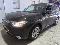 Mitsubishi - outlander - 2.0 phev instyle - 6-txn-27- 2014 - afbeelding 1 van  10