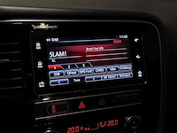 Mitsubishi - outlander - 2.4 phev intense+ - car - 2019 xt-308-h iaw - afbeelding 1 van  19