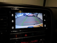 Mitsubishi - outlander - 2.4 phev intense+ - car - 2019 xt-308-h iaw - afbeelding 2 van  19